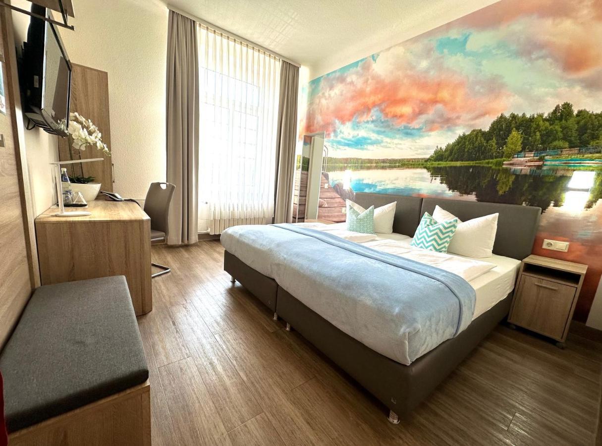 Hotel "Central" Inh Carolin Krause Bitterfeld-Wolfen Екстер'єр фото