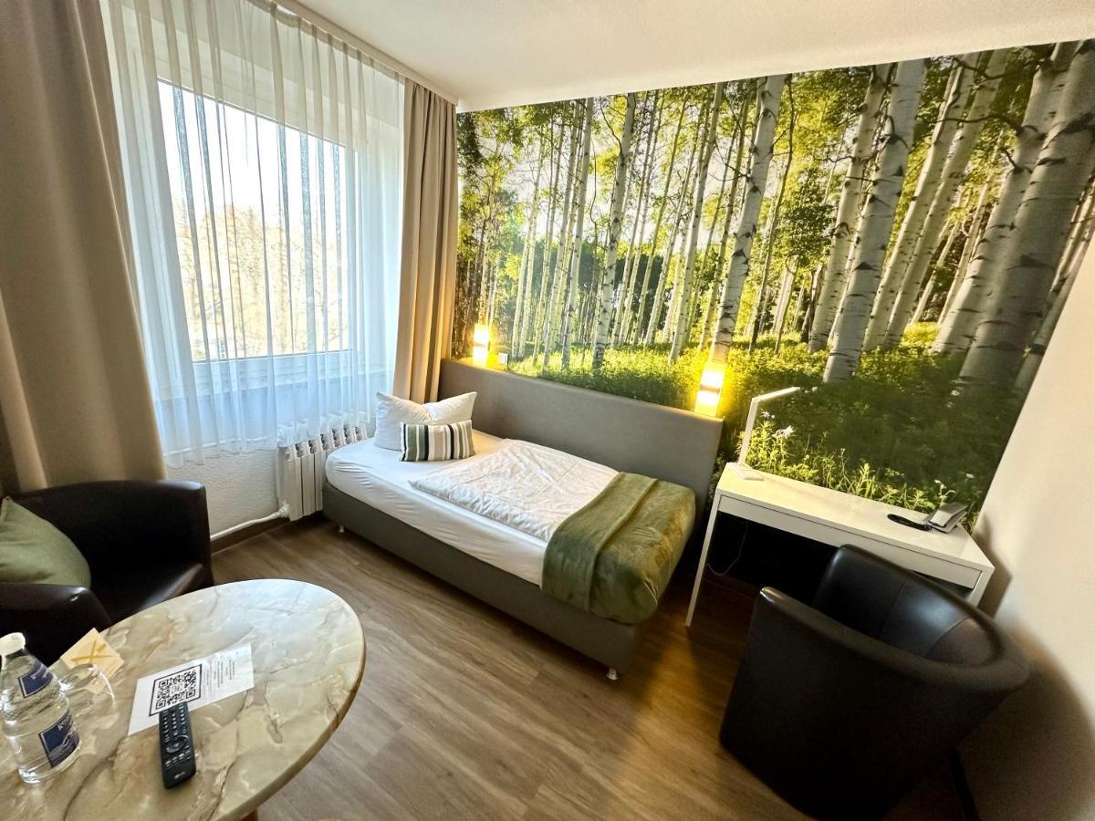 Hotel "Central" Inh Carolin Krause Bitterfeld-Wolfen Екстер'єр фото